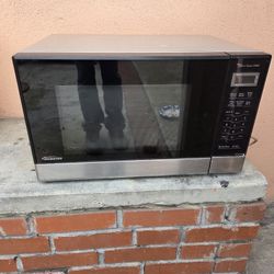 Panasonic Inverter Microwave 