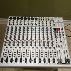 Behringer UB 2222FX-Pro Mixer