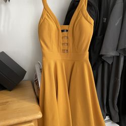 Dresses 