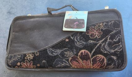 Jo-Ann Sew Essentials Thread Caddy Case