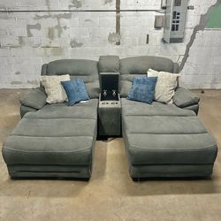 Recliner sofa set