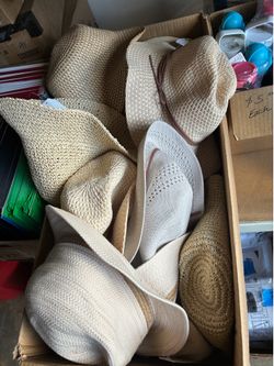 Women’s hats