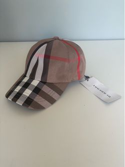 Women’s Medium BURBERRY BALL CAP. $60