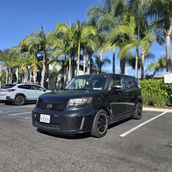 2010 TOYOTA SCION Xb