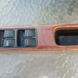 2000-2004 TOYOTA AVALON WOOD TRIM MASTER LEFT DRIVER WINDOW SWITCH OEM - $60 (Pawtucket)

