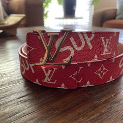 Louis Vuitton X Supreme Belt