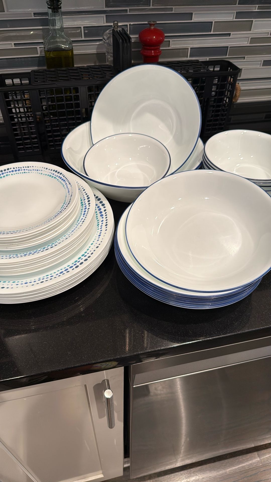Corelle Dinnerware Set For 8