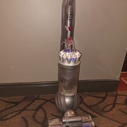 Dyson Ball Vaccuum  