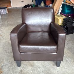 LEATHER CHAIR