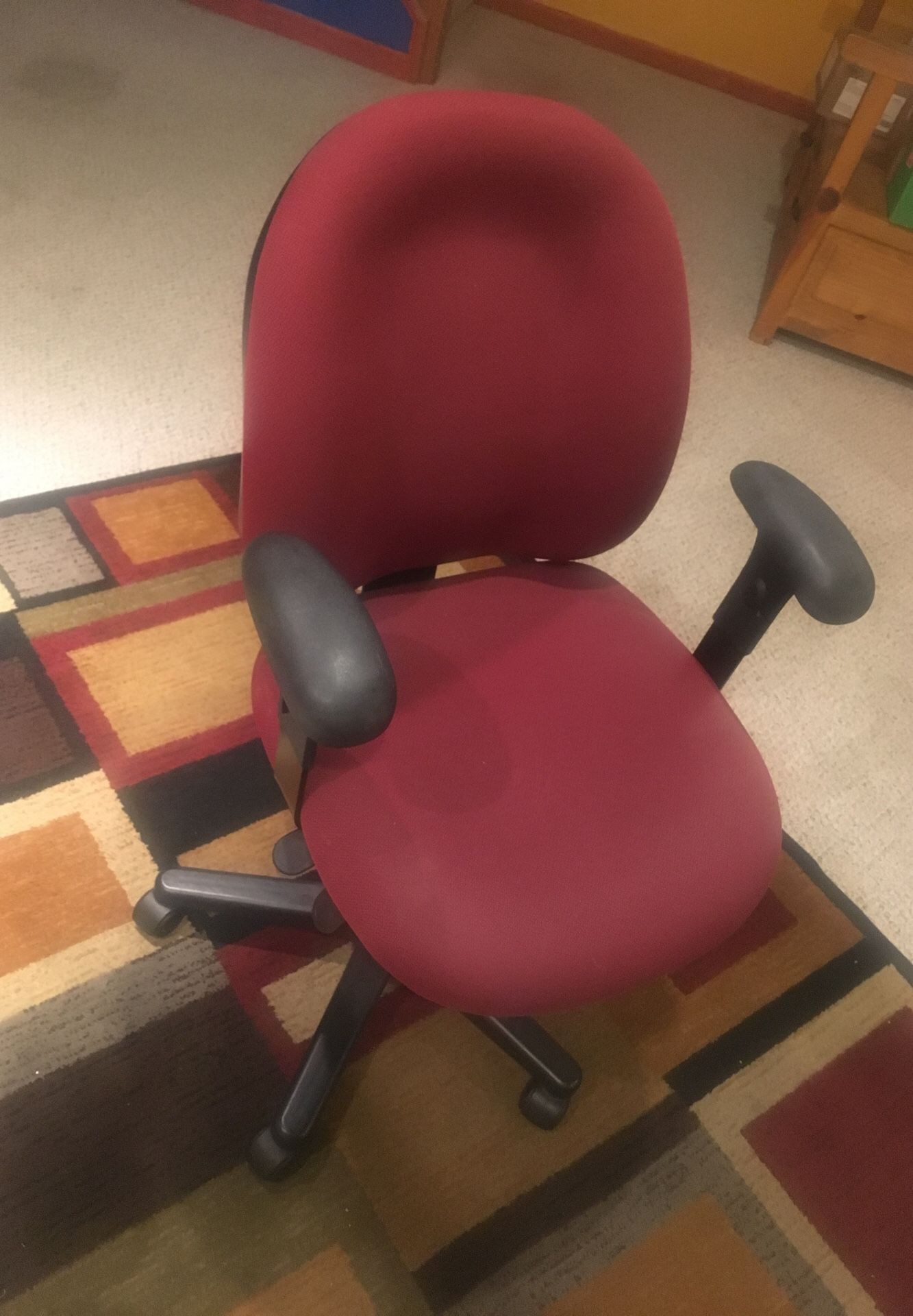 Adjustable office chair