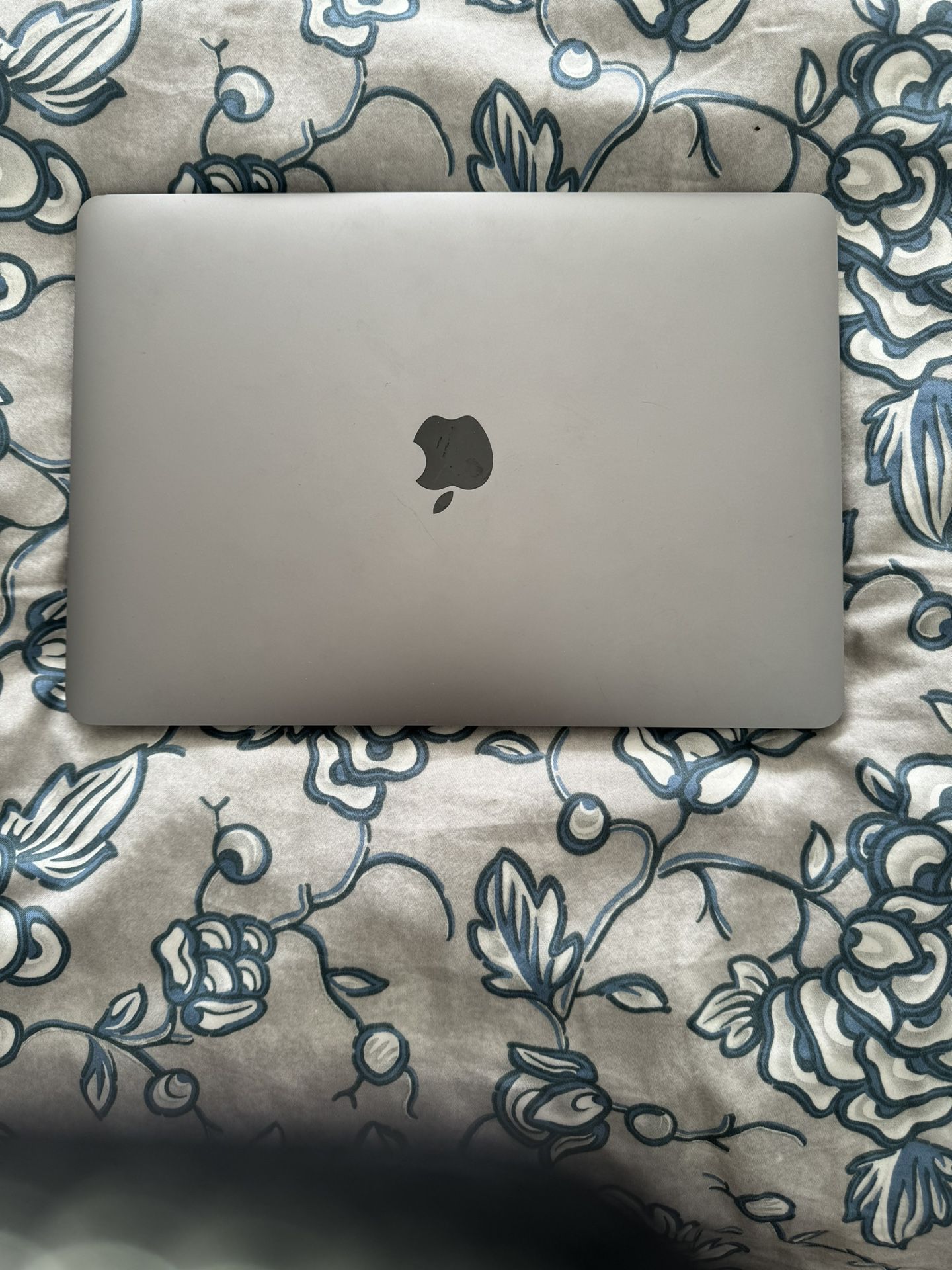 MacBook Pro 2020 M1 13”