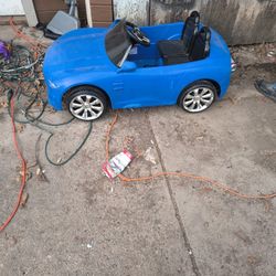 It's A Kid T R A X Car Good Condition