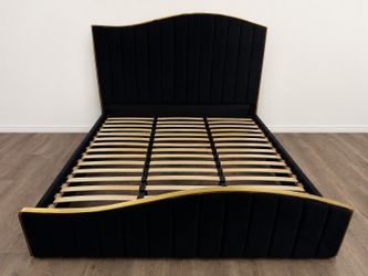 Meridian Furniture - Jolie Velvet King Bed in Black - JolieBlack-K