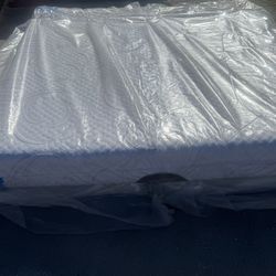 I Comfort King Mattress And Box Spring 