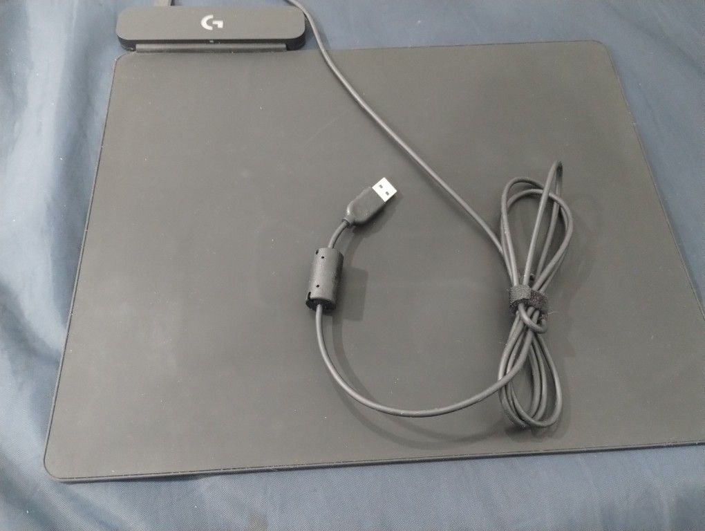 LOGITECH G POWER PLAY GAMING MOUSE CHARGING SYSTEM