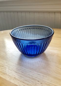 Pyrex Bowl