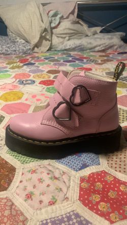 Doc Martens size 7