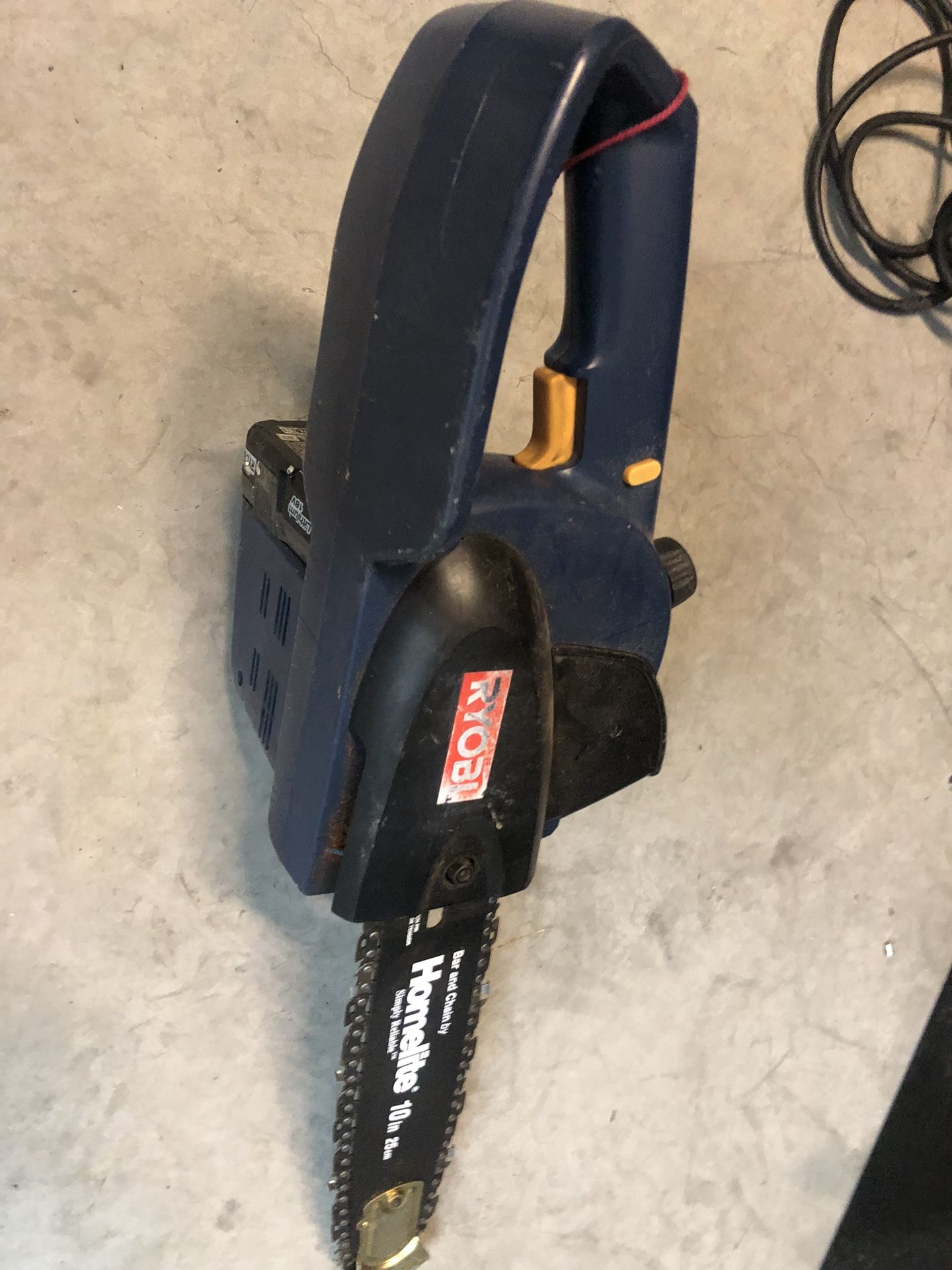 Cordless Chainsaw 