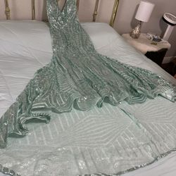 V Neck Sequin Prom Dress Mermaid Long Evening Gown Sparkly Evening Dresses for Women