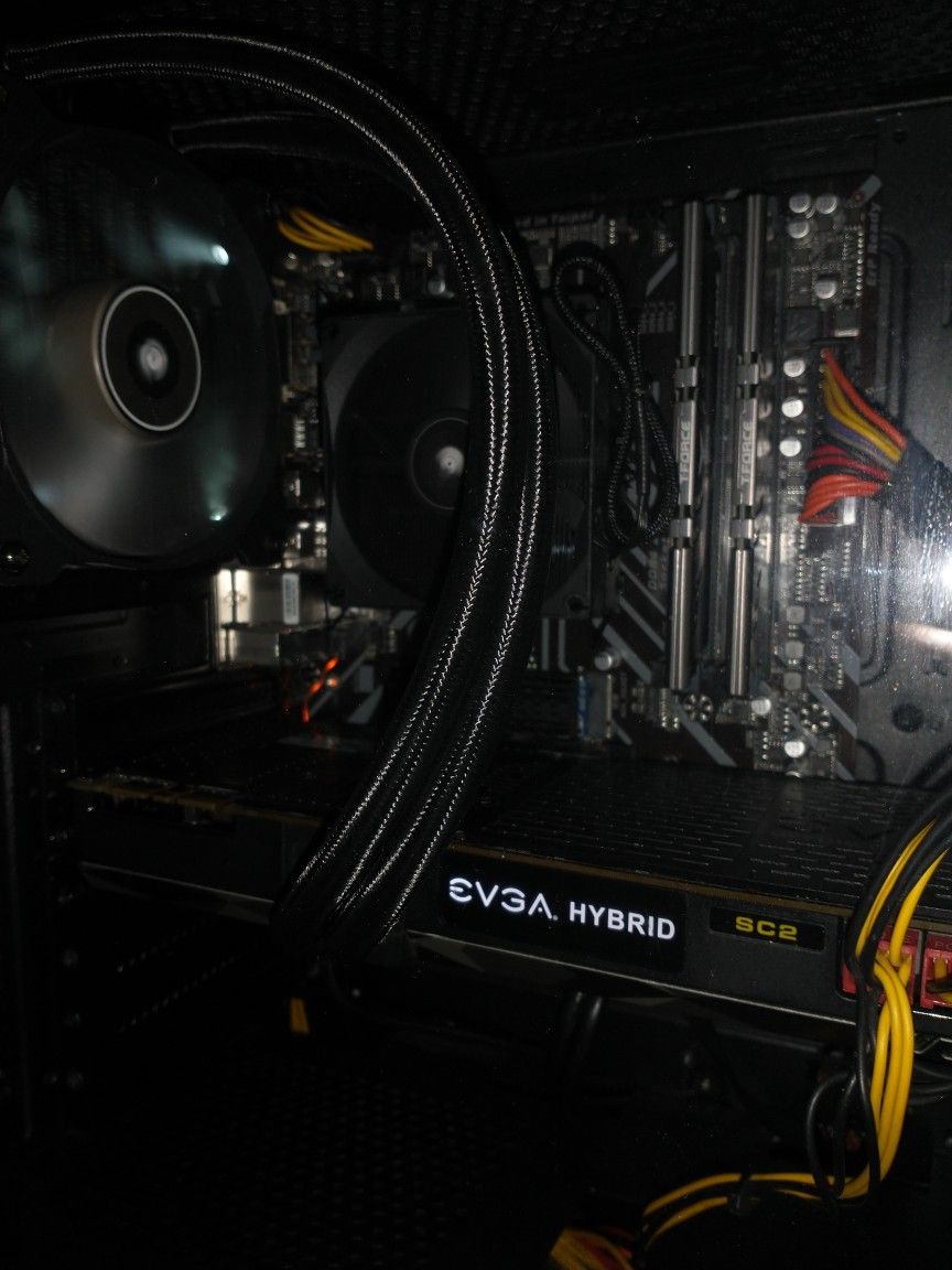 Budget Gaming Pc: GTX 1080ti Ryzen 7 3700