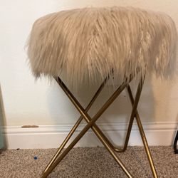 Faux Fur Vanity Stool -2.00