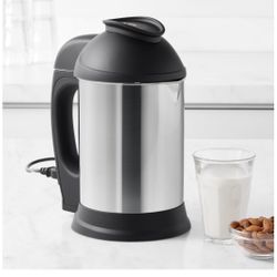 Almond Cow Milk Maker