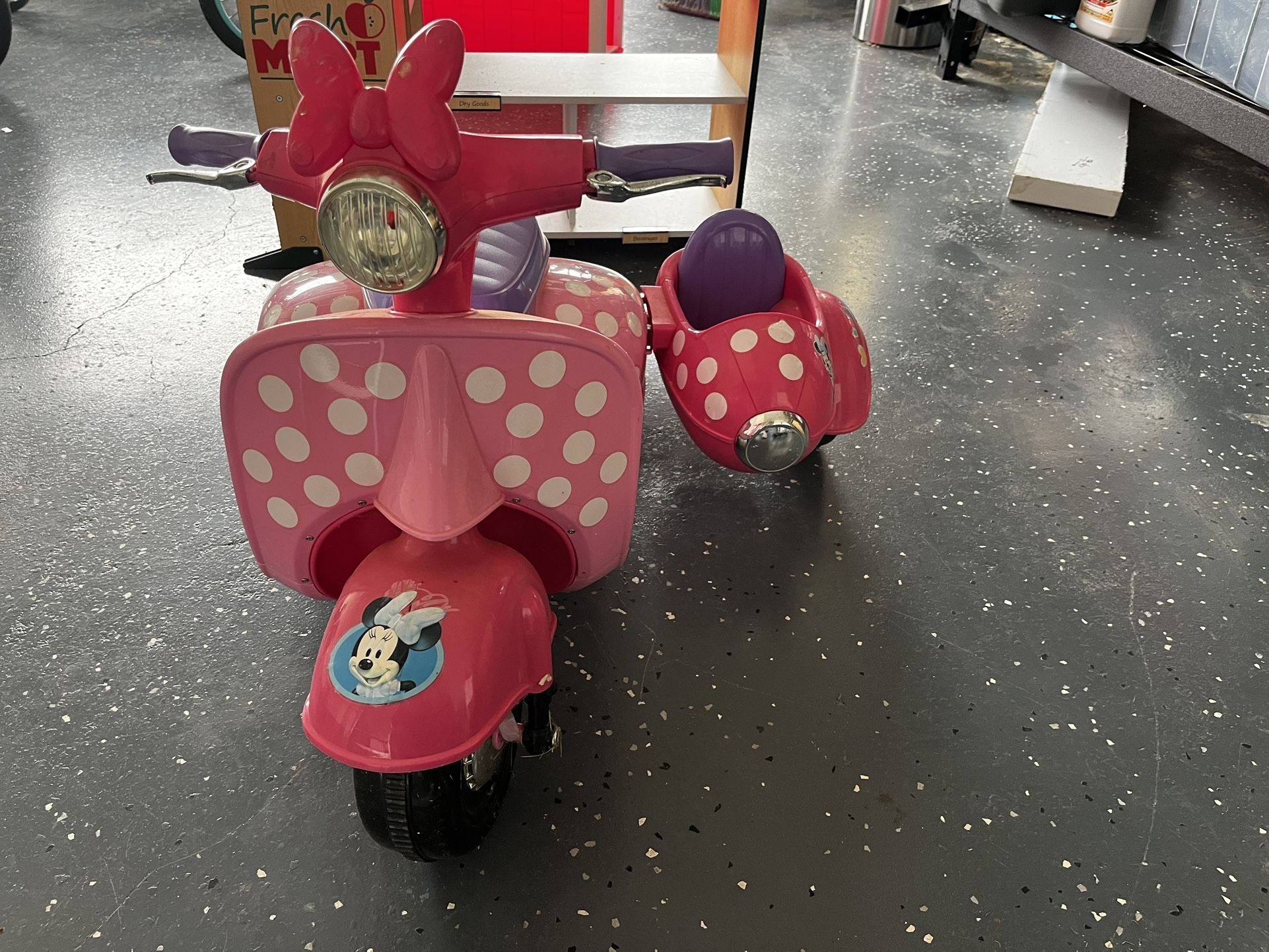 Minnie Mouse Ride On
