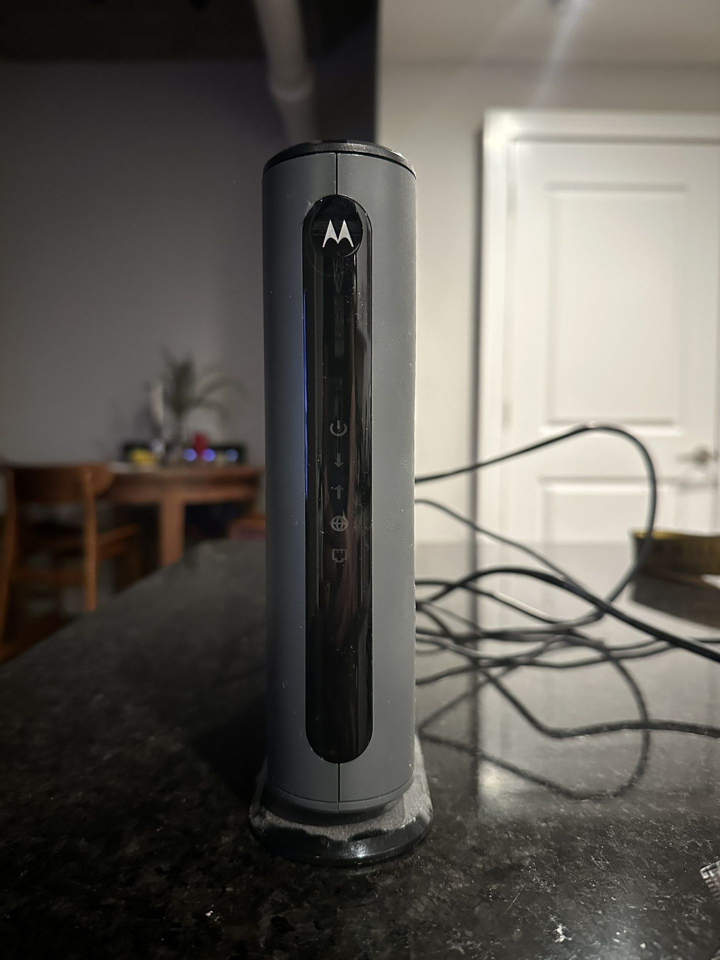 Cable Modem Motorola MB8600