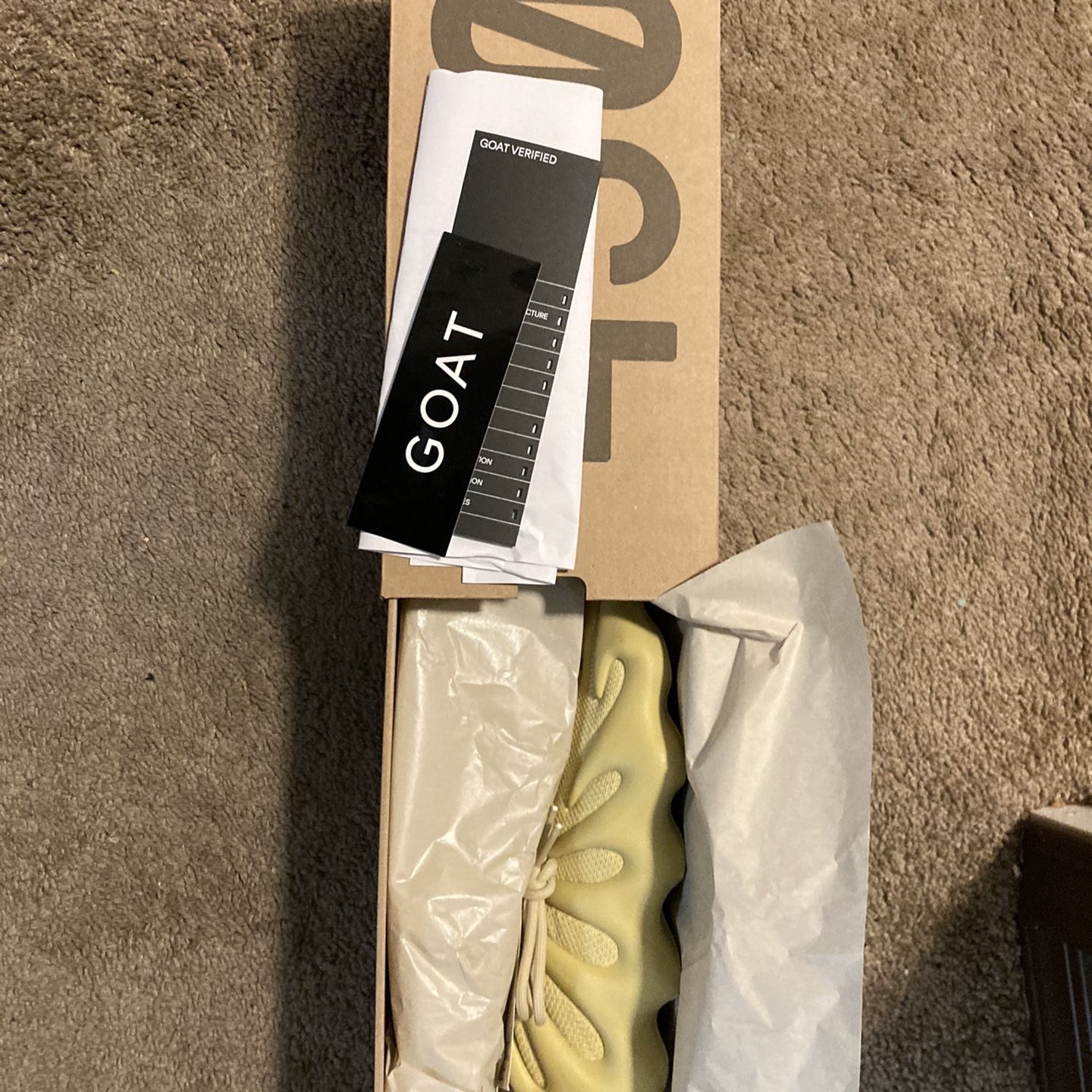 Yeezy 350 Cloud White DS Sz.10 for Sale in Everett, WA - OfferUp