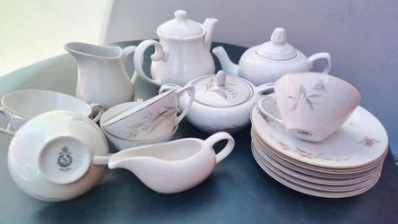 Fine porcelain Tea set