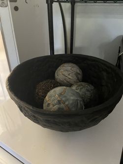 Decorative balls
