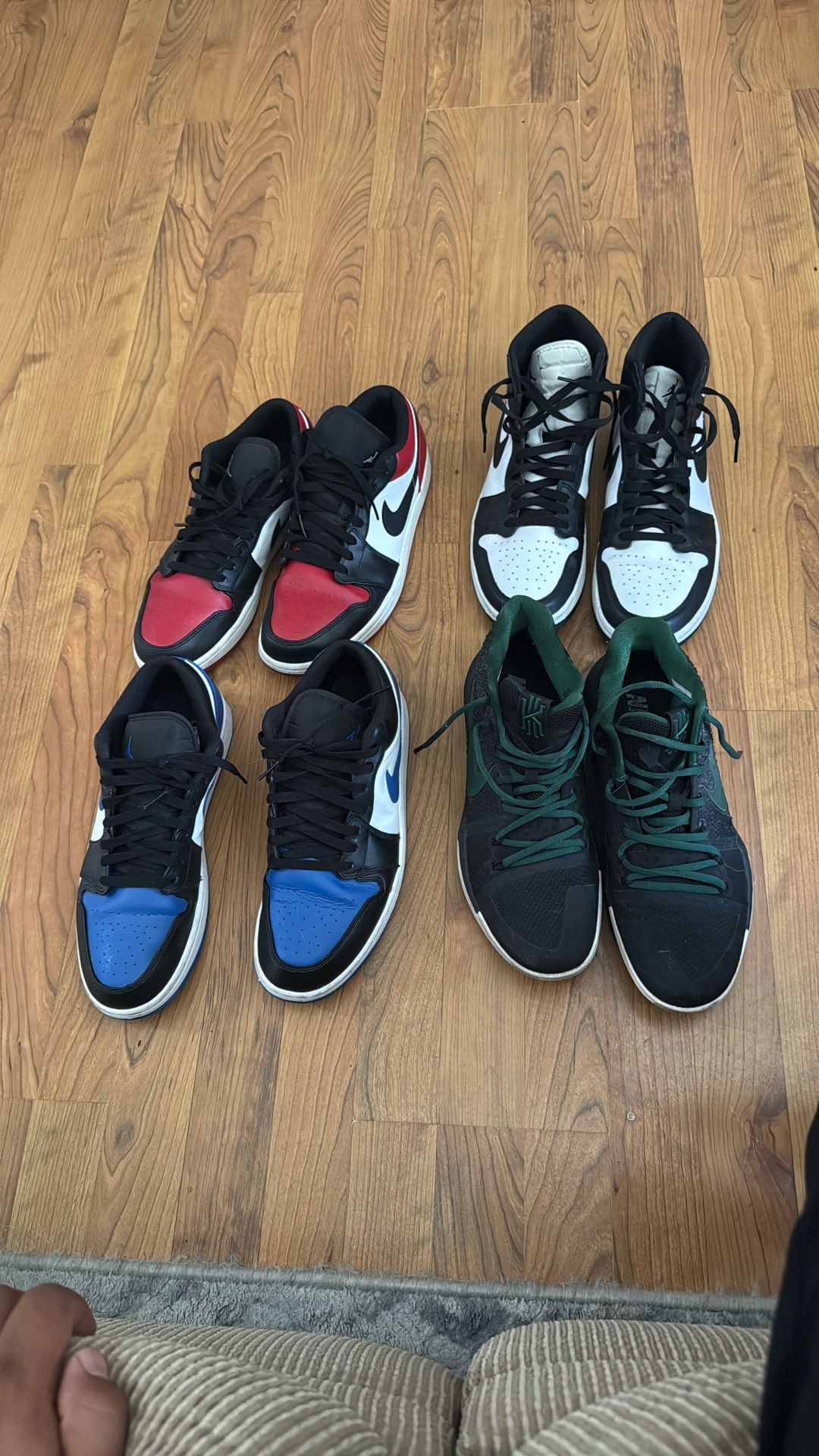 Selling Jordan Nike Shoes