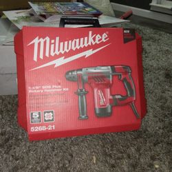 New Milwaukie  1-1/8" SDS Plus Rotary Hammer  Corded 