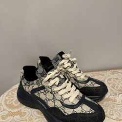 Gucci Shoes 
