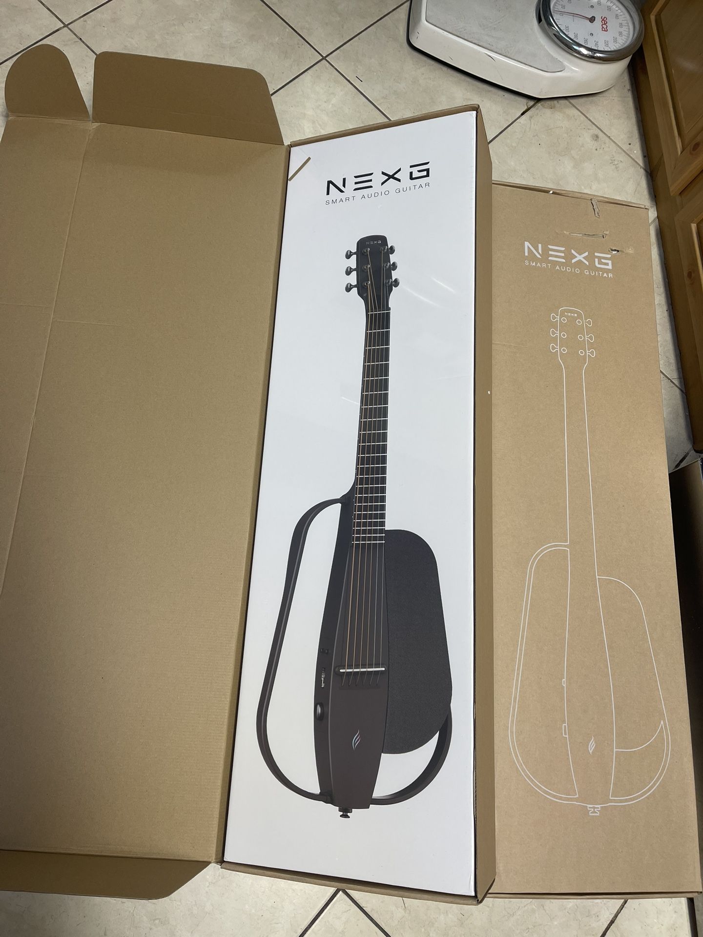 Enya Nexg Smart Guitar