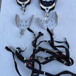 3 Pin XCountry Ski Bindings And Leash 