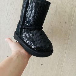 Uggs Kids Size 7 Black Sparkle 