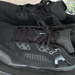 Black Cats