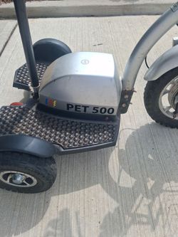 Pet 500 scooter. Grey