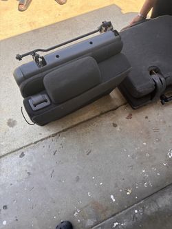 3 roll seats for 2010-2012 Yukon or Taheo