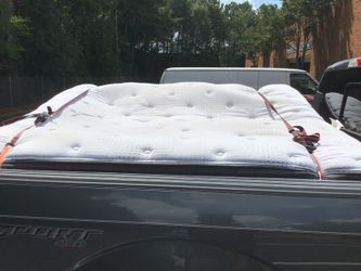 King Size Simmons Beauty Rest, Gently Used