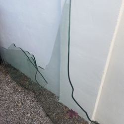 Free Glass