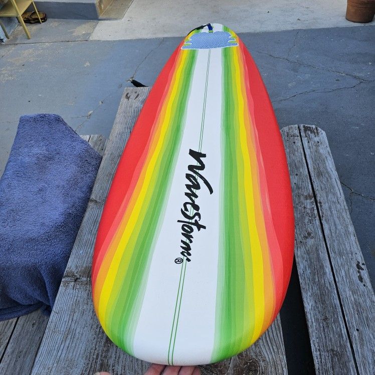 8ft Wavestorm Foam Surfboard With Leash,  Very Good Condition 