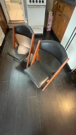 GREAT FIND: Shiva Chairs, 2 — great condition, very comfortable.