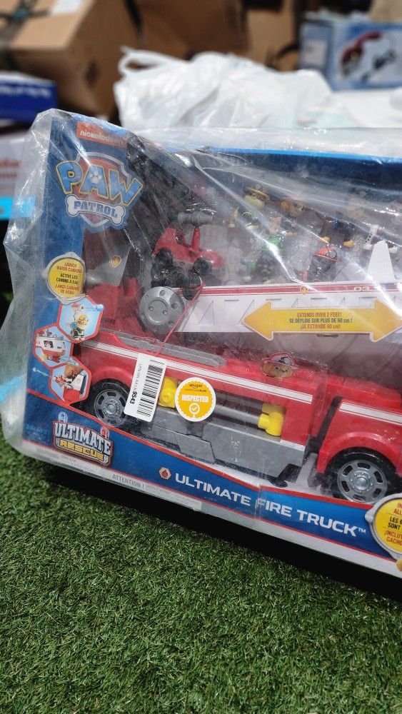 PAW Patrol Camión de bomberos Ultimate Rescue con extensible de 2 pies Escalera alta, para personas de 3 años y más.
