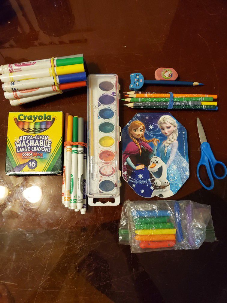Kids Bundle Misc Art Supplies  Crayola Frozen