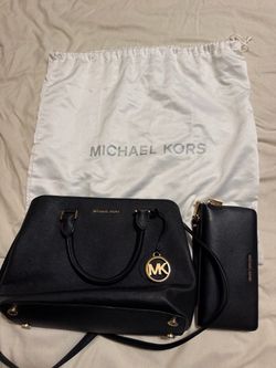 Michael Kors Purse & Wallet