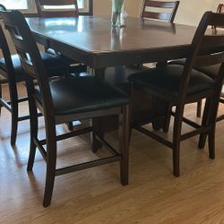 Dining room high table with six chair chairs