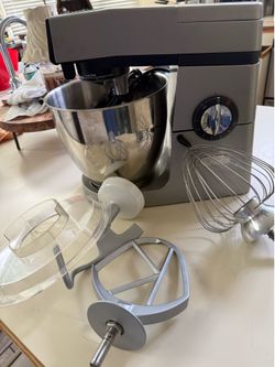 Delonghi professional mixer