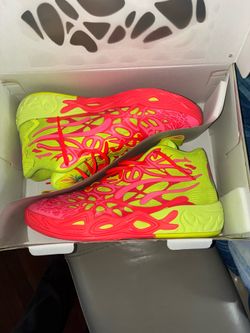Lamello Ball’s Size 12 shoe